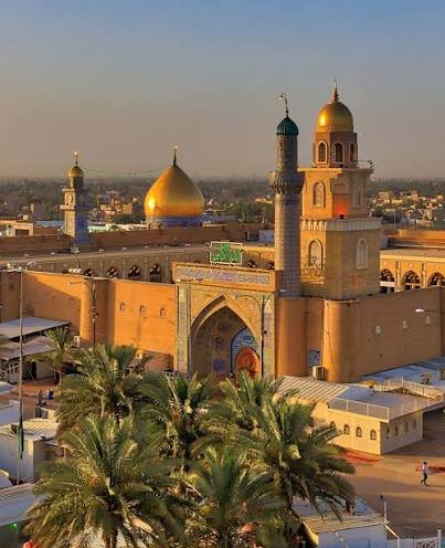 Serving the Guests of the Holy Places